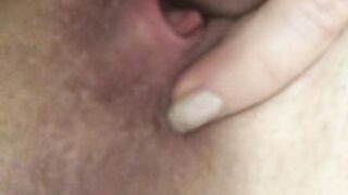 Wet pussy cums masturbating