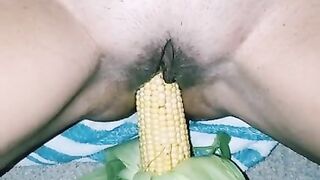 He Cumshots me with a Corn Cob in my tight Pussy