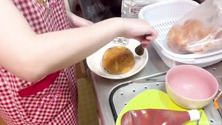 【人妻個人撮影】料理中に新妻にちょっかいかける(裸エプロン/フェラ/立ちバック/クンニ/手マン/主観/新婚夫婦/いちゃいちゃ/Japanese/asian/amateur/newlyweds/sex